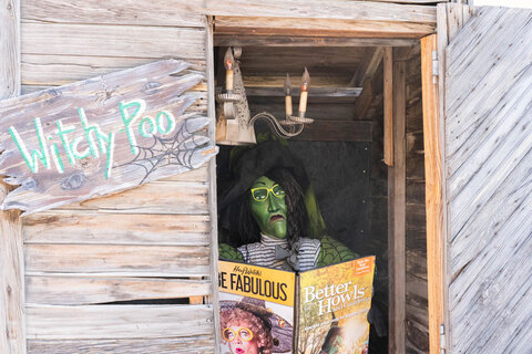 Gardner Village Witch Displays - witchy poo on the toilet 