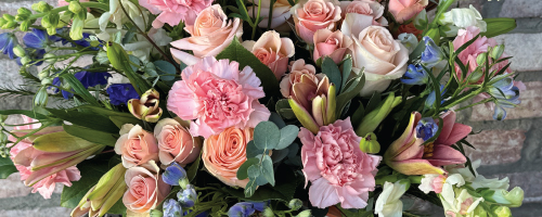 FRESH FLOWERS & PLANTS <BR>SIMPLY FLOWERS